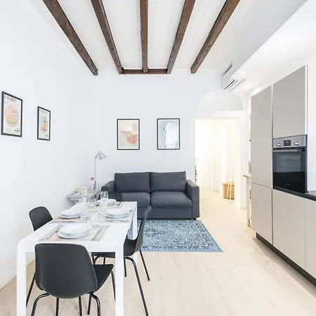 Easylife - Appartamento Con Balcone Pta Venezia Milan Exterior photo